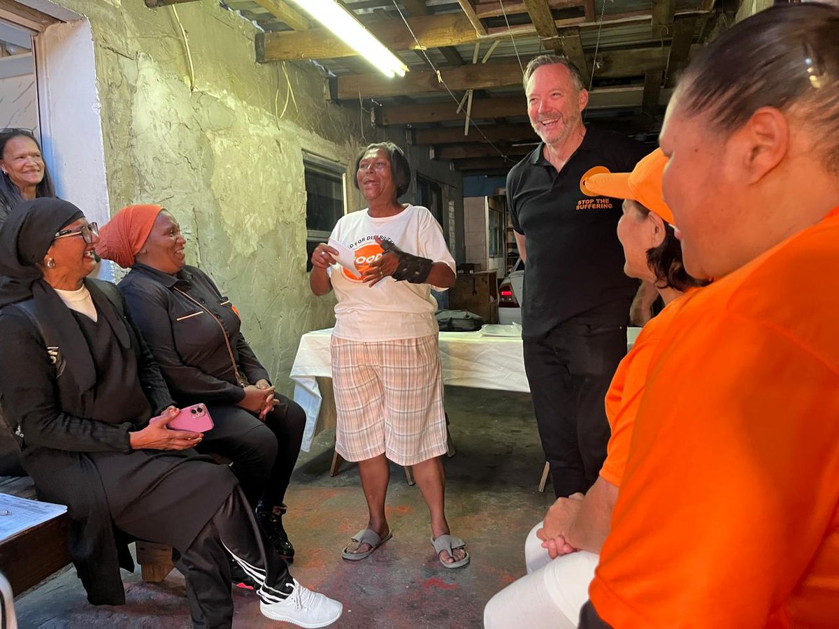 ForGoodZA's tweet photo. Residents of New Tafelsig, Ward 79, came together to raise some of the challenges facing their community, including housing, affordable electricity, youth facilities and gangsterism.
#GOODParty #BrettHerron #Ward79 #NewTafelsig #LGE2026 #CommunityDevelopment #fyp https://t.co/rWsXij3UXQ