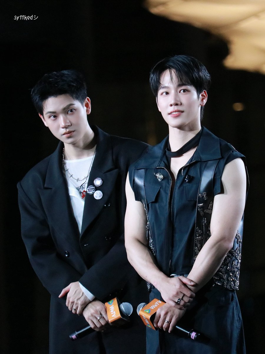 syttked's tweet photo. ตี๋เอ้ยยย “ หวง ” พูดงี้👀

#PoliceinLoveFanEXP   
PIL FAN INTIMACY 
#yinyin_anw @yinyin_anw 
#warwanarat @warwanarat https://t.co/6T2nYFBF27