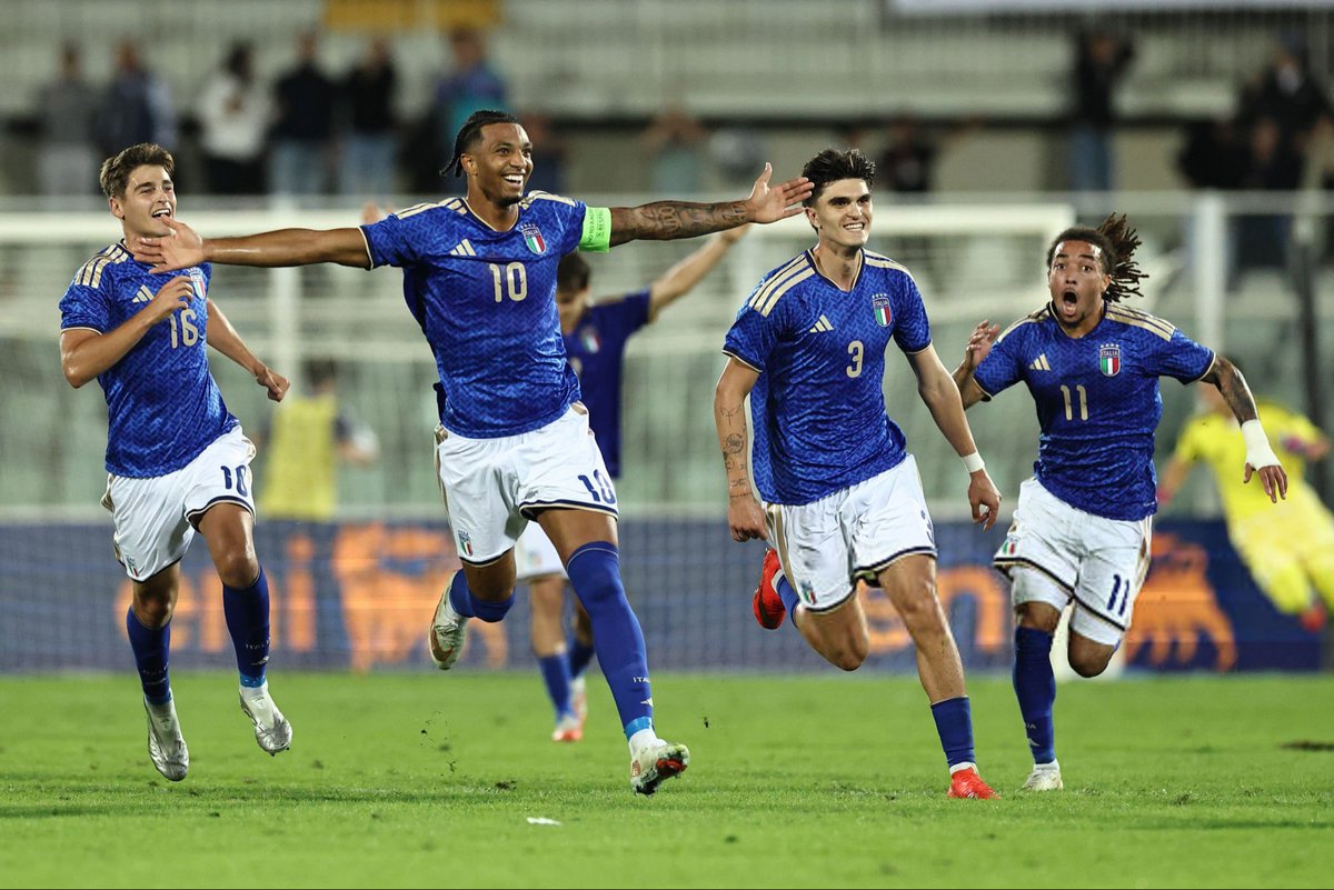 JoueursItalia's tweet photo. Qualification à l’Euro u21 validée ✅

1er du groupe, 32 buts marqués et 7 encaissés c’est complètement mérité pour ce groupe magnifique 🇮🇹 https://t.co/c170oOKmvE