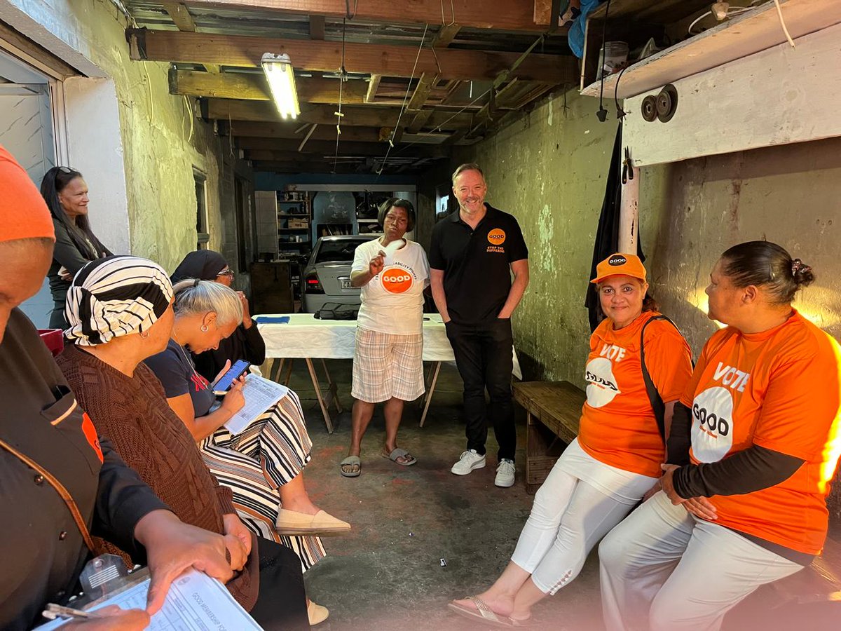 ForGoodZA's tweet photo. Residents of New Tafelsig, Ward 79, came together to raise some of the challenges facing their community, including housing, affordable electricity, youth facilities and gangsterism.
#GOODParty #BrettHerron #Ward79 #NewTafelsig #LGE2026 #CommunityDevelopment #fyp https://t.co/rWsXij3UXQ