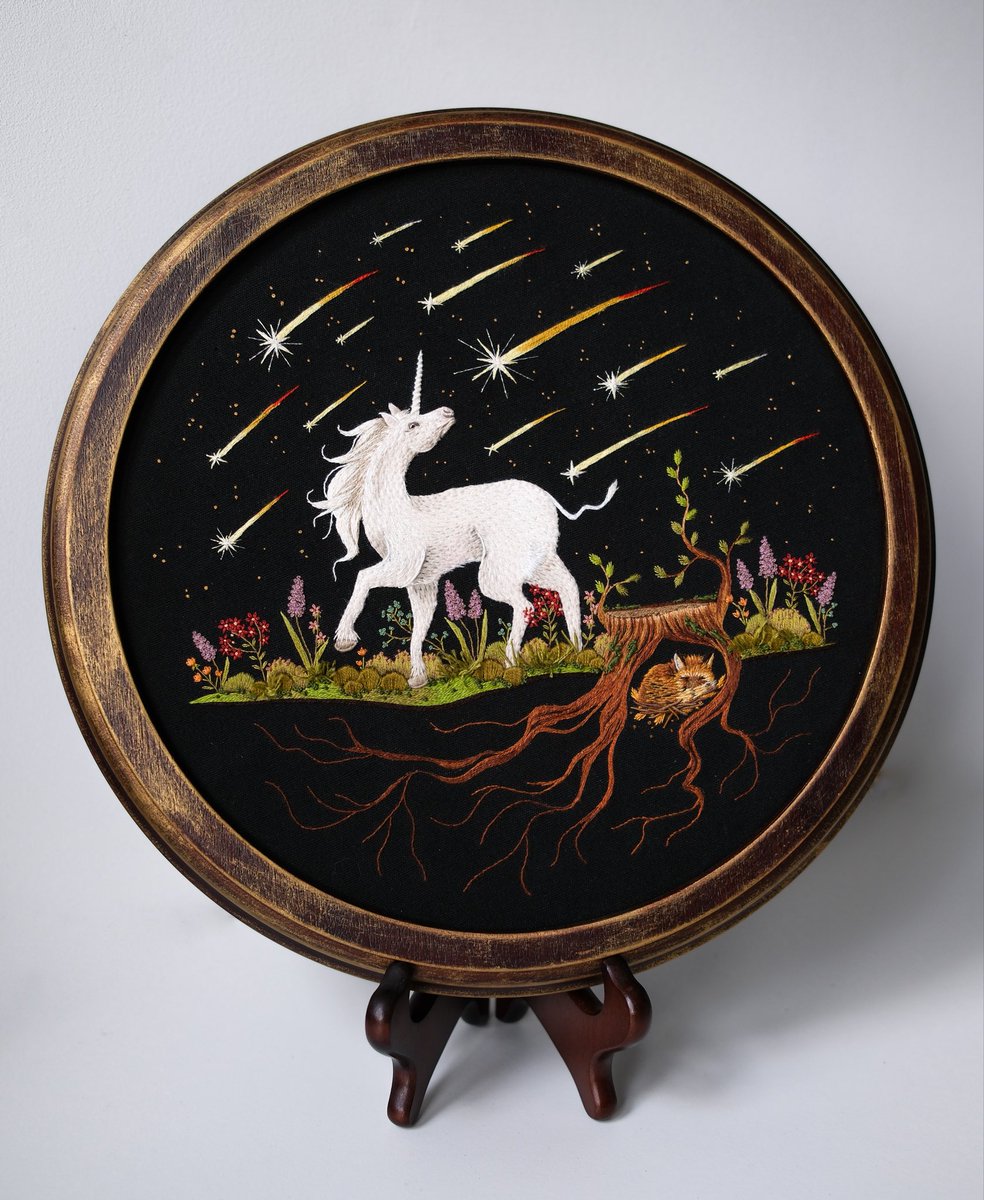 nnaturenurture's tweet photo. My Embroidery collection, ‘In the Fields’
An exploration and resiliency of Folklore &amp; fables from the countryside.
8pm https://t.co/PSGOWEXMn6