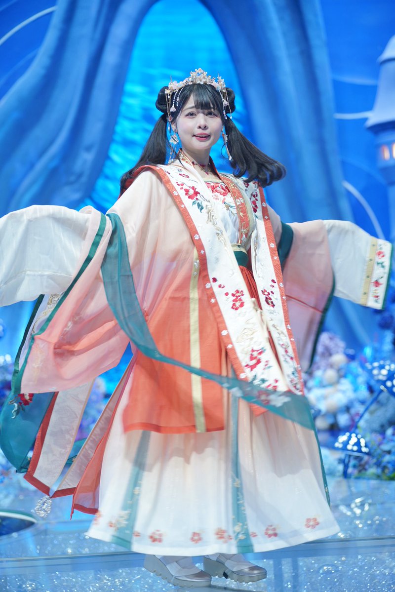 AaronLeeLonger's tweet photo. 2026/10/04
拍照OK时间里的照片📷
汉服特写合集
#足太ぺんた
#ぺんたちゅう写真部
#ぺんたーず写真部 https://t.co/tdWYaixPNY