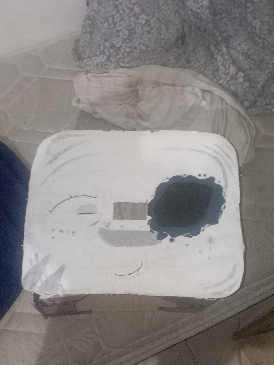 dragonscalel's tweet photo. I did it (only the front is painted btw) https://t.co/sAIc0SXQrk