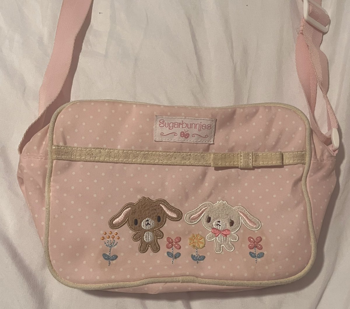 sgrbunvia's tweet photo. New sugarbunnies bag! ♥︎՞݀ ܸ o⩊o՞𐭩݂ https://t.co/zPSYl8pozM