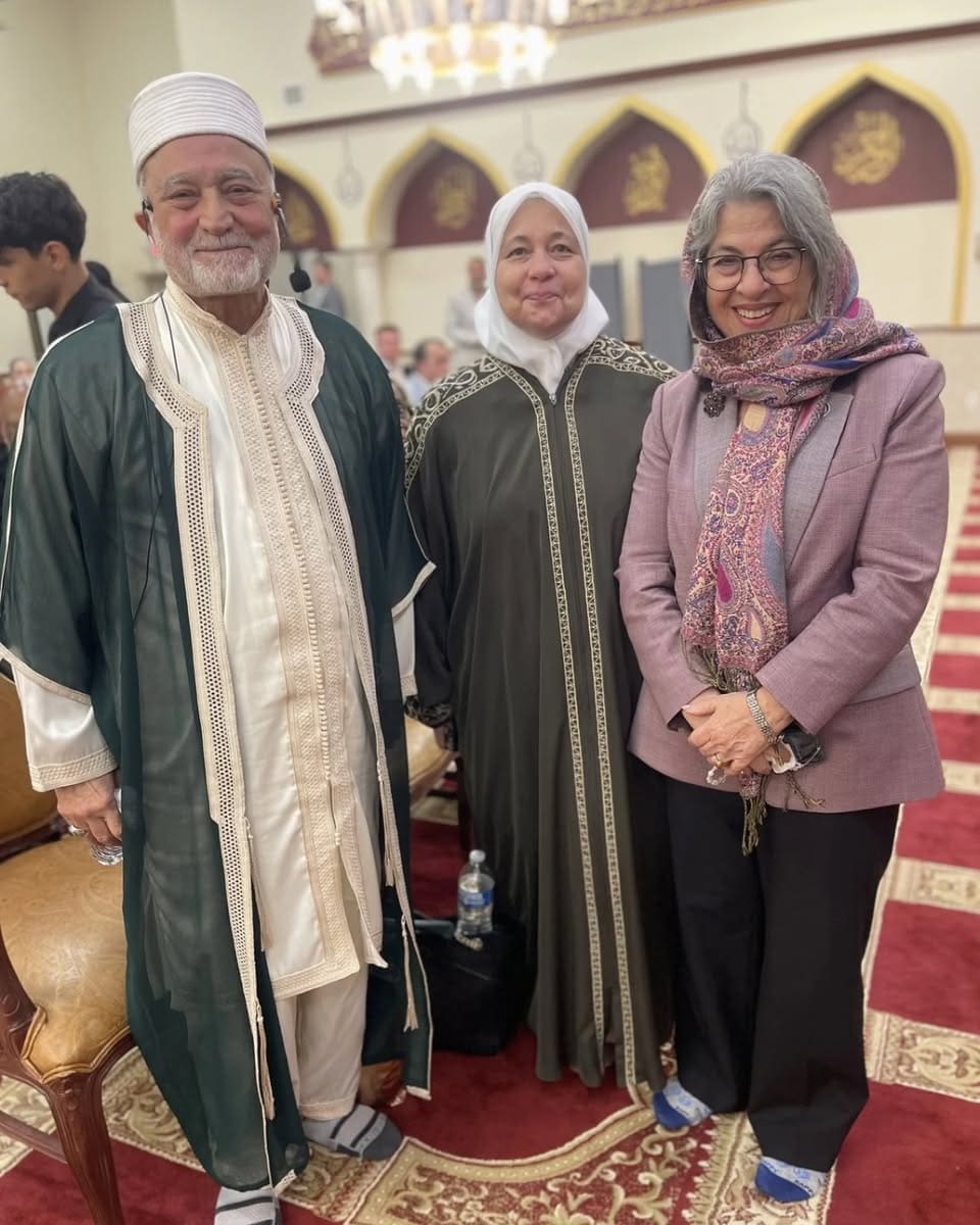 AmyMek's tweet photo. 🚨 ISLAMIZED FLORIDA: Miami-Dade’s mayor is in bed with the network Florida just called Terrorist.

She will not say their name, but she will cover her head for them.

Did you know that in February of 2026, at the Islamic Center of Greater Miami, Democrat Mayor Daniella Levine Cava put on a Sharia hijab and submitted to this troubling network. 

No one forced the Sharia covering around her non-Muslim head. She wore it.

That is a public Florida official bowing to Islam and Islamic law (Sharia) inside a mosque and calling it leadership.

Look at the building.

The Muslim Communities Association of South Florida runs the mosque, and it is an ISNA member.

The property is held by NAIT.

Federal prosecutors named ISNA and NAIT unindicted co-conspirators in the Holy Land Foundation Hamas-financing case, the case that laid out the Muslim Brotherhood’s network in America.

She has never called that out. Not once. Nor did the FBI, which took photo ops. 

September 29, 2026, Florida designated the Muslim Brotherhood and CAIR as terrorist organizations under HB 1471.

Effective November 5.

Material support becomes a felony.

Levine Cava is still silent.

No demand for an audit.
No distance from ISNA or NAIT.
No explanation for why the mayor of the largest county in the state was standing in that room in a hijab.

This is the same woman who wrote Biden and Mayorkas on August 27, 2021, while Kabul fell, and told them Miami-Dade “stands ready to welcome Afghan refugees.”

She recruits. She poses. She submits. She never names the network.

So what is going on? @GovRonDeSantis @AGJamesUthmeier @FDLEPIO 

Is the mayor compromised, or does she just agree with them?

Either way, Florida cannot designate the Muslim Brotherhood a terrorist organization and leave its biggest-county mayor untouched.

November 5 is the deadline.

Investigate her ties to that mosque, to ISNA, and to NAIT.

Ask why she bows and never speaks.

Or admit she is protected.