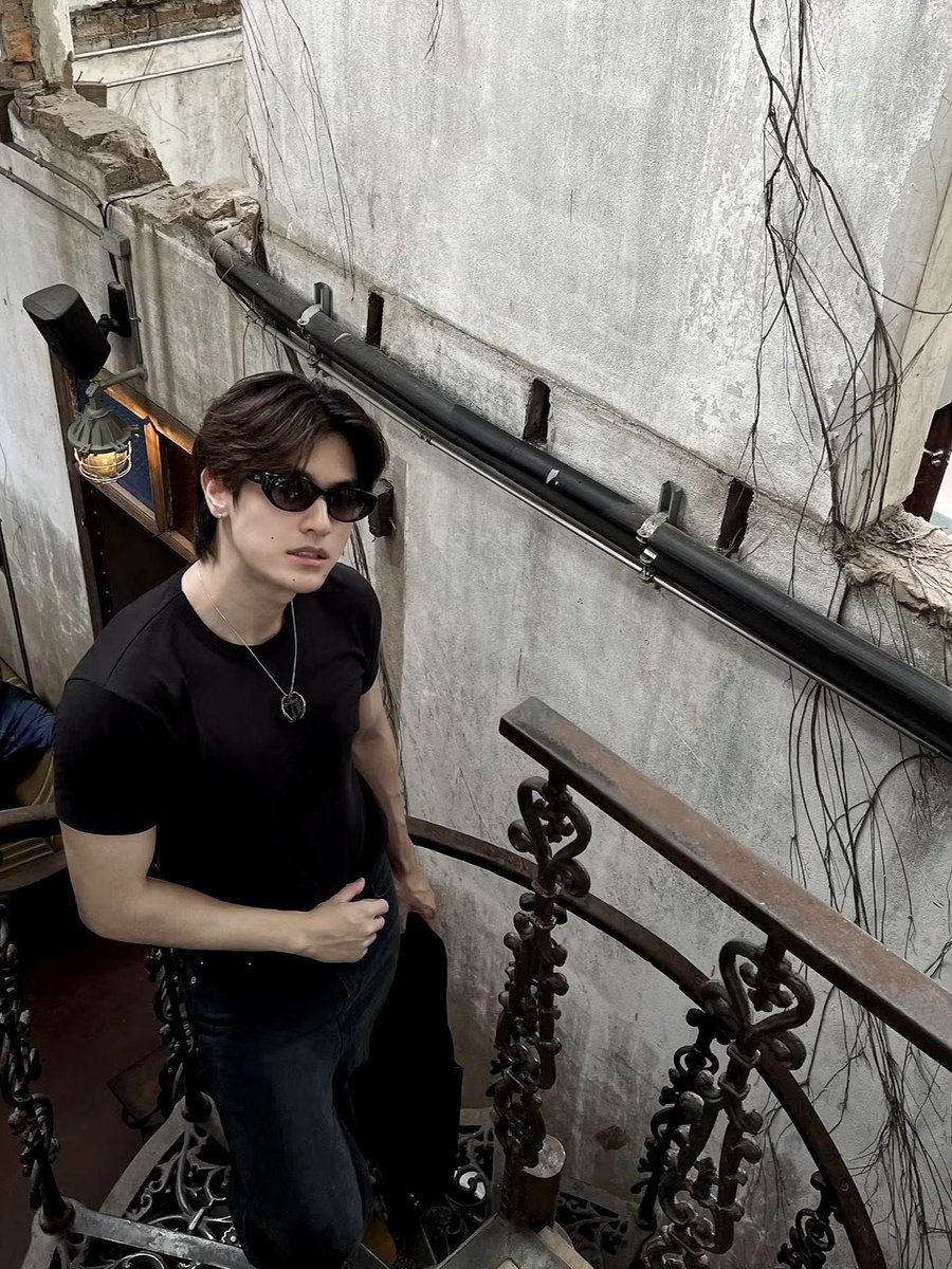 1stnps_'s tweet photo. ไหนลอง https://t.co/9BV98NNbvn