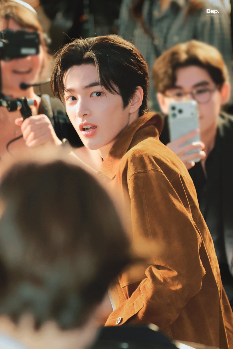 Bapbap_0214's tweet photo. 261005 샤넬

#KEONHOxCHANELSS27
#CHANELSpringSummer 
#KEONHO #건호 #CORTIS #코르티스 
 @CHANEL https://t.co/ZiR807SnGp