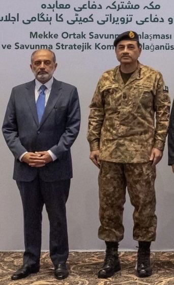 PakistanFauj's tweet photo. Meeting of the Strategic Political and Defence Committee (SPDC) held in Riyadh

Field Marshal Syed Asim Munir, NI (M), HJ, Chief of Army Staff & Chief of Defence Forces (COAS & CDF) of Pakistan, Lieutenant General (R) Nauman Mahmood, General Secretary of the Mecca Joint Defence Alliance, Deputy Prime Minister/Foreign Minister, Senator Mohammad Ishaq Dar, Federal Minister for Defence, Khawaja Muhammad Asif, payed an official visit to Riyadh, Kingdom of Saudi Arabia today on 5th October 2026 and attended the Meeting of the Strategic Political and Defence Committee (SPDC), established under the Makkah Joint Defence Agreement.

The meeting was also attended by the respective Ministers of Foreign Affairs, Ministers of Defence, as well as Chiefs of General Staff of the Kingdom of Saudi Arabia, and the Republic of Türkiye.