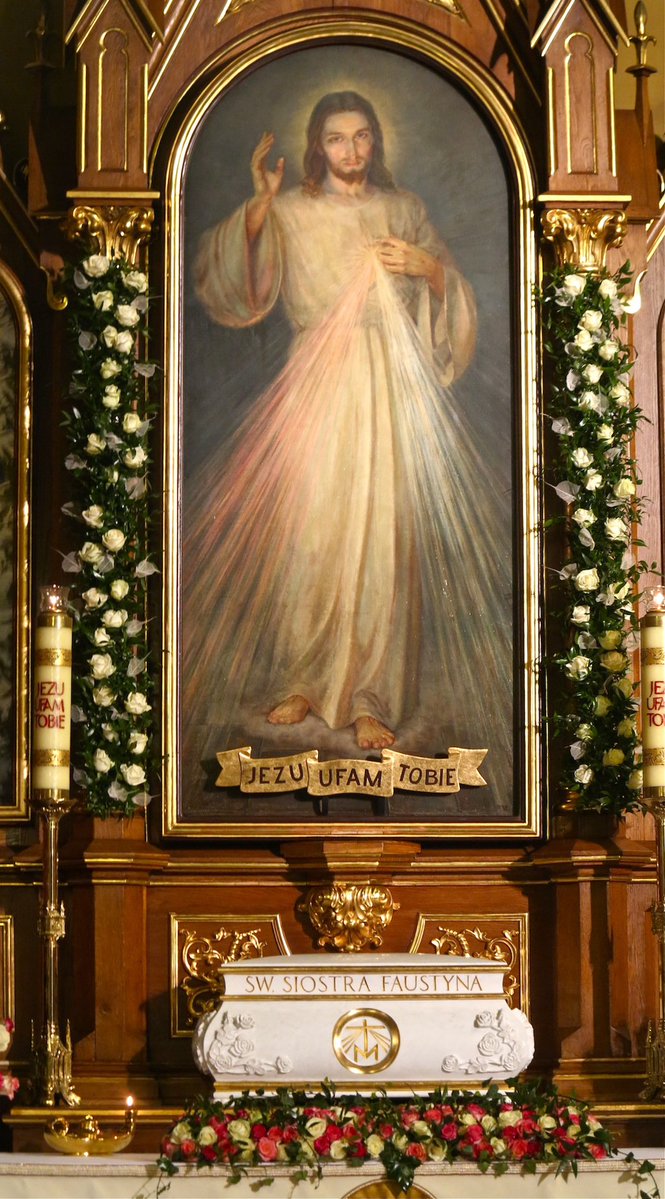SantaFaustynaES's tweet photo. “Pinta una imagen según el modelo que ves y firma: Jesús, en Ti confío”v47 

"Prometo que el alma que venere la imagen de la Divina Misericordia no perecerá" v47/48 Divina Misericordia ~ Santa Faustyna https://t.co/0izrNAA5I5