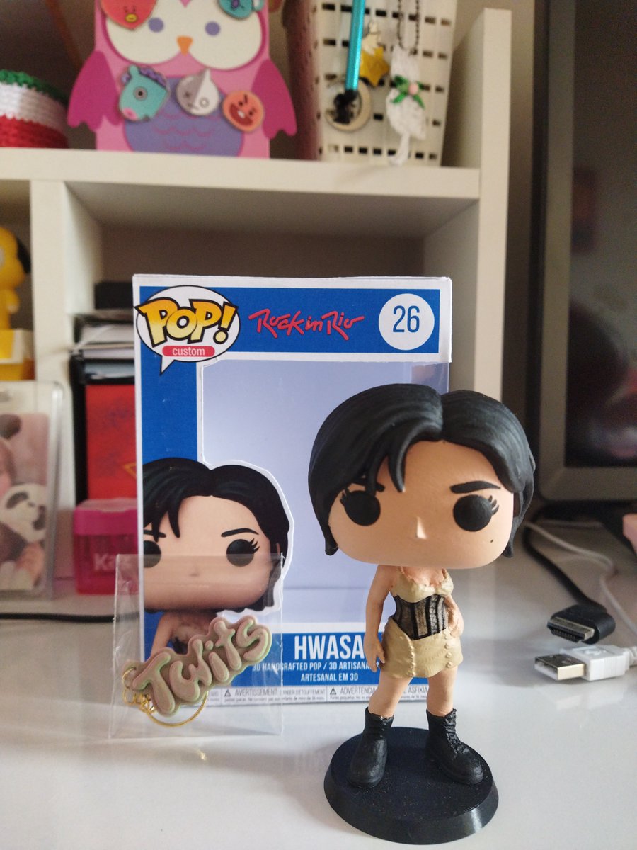 hwasavidal's tweet photo. meu funko pop da hwasa do rock in rio chegou e ele é lindo demais!!! https://t.co/nSfyvlfyYI