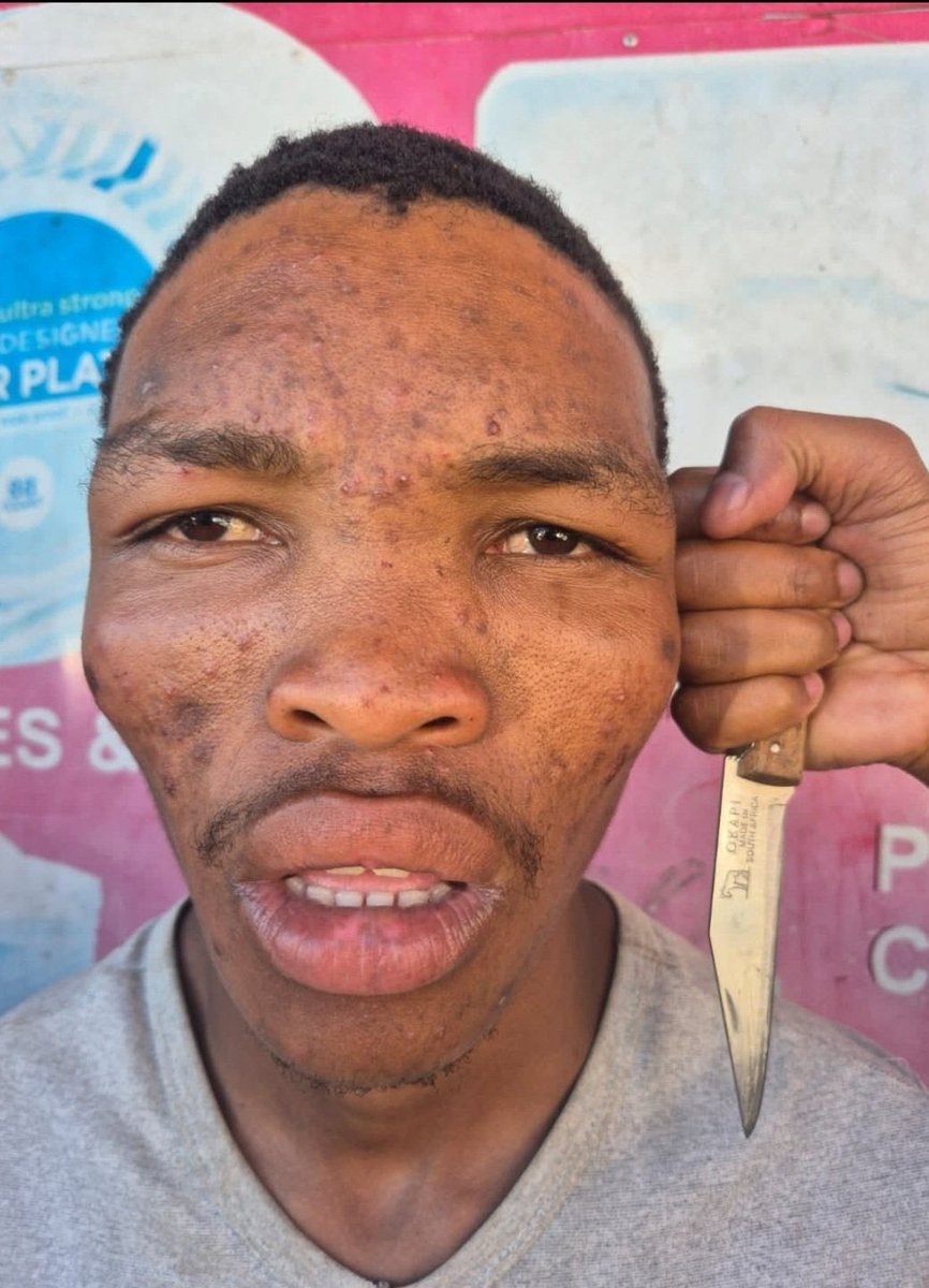 fahari_dubu's tweet photo. If HIV and AIDS in South Africa had a face https://t.co/KaCKYDOumg