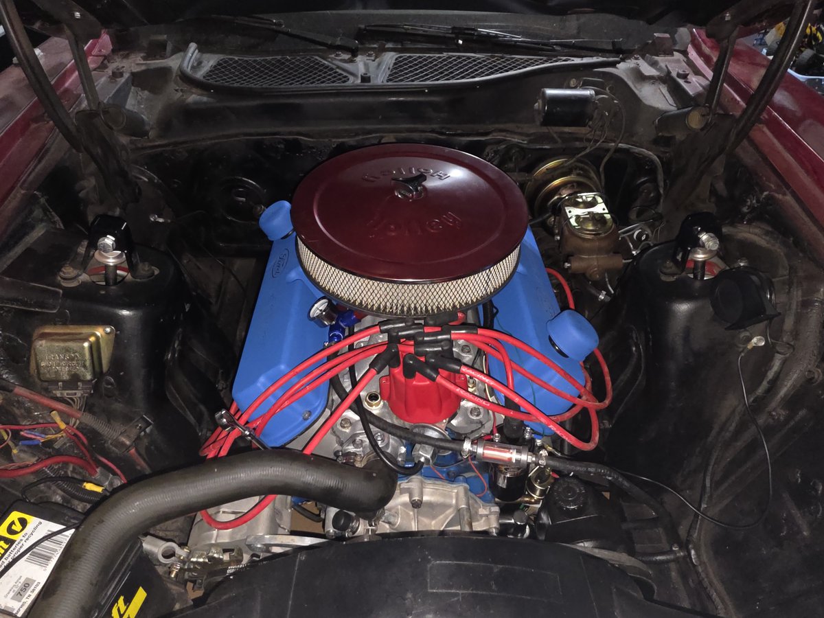 STREETOWNER_'s tweet photo. Finally put back together...fingers crossed she fires up!!

#SBF https://t.co/a1k3QDBx2N
