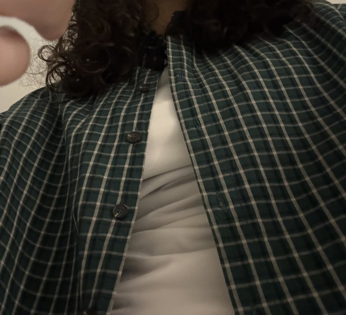 6zpfu's tweet photo. أريد ان احيا
 بكل حرارة الواقع 
بكل حماقة الواقع 
-أرُيد ان احيا بكل خلية مني -

I want to live
with all the heat of reality
with all the recklessness of reality
—I want to live with every cell of my being—
يوميات إمراة 
-نزار قباني https://t.co/Z05dwaWKTb