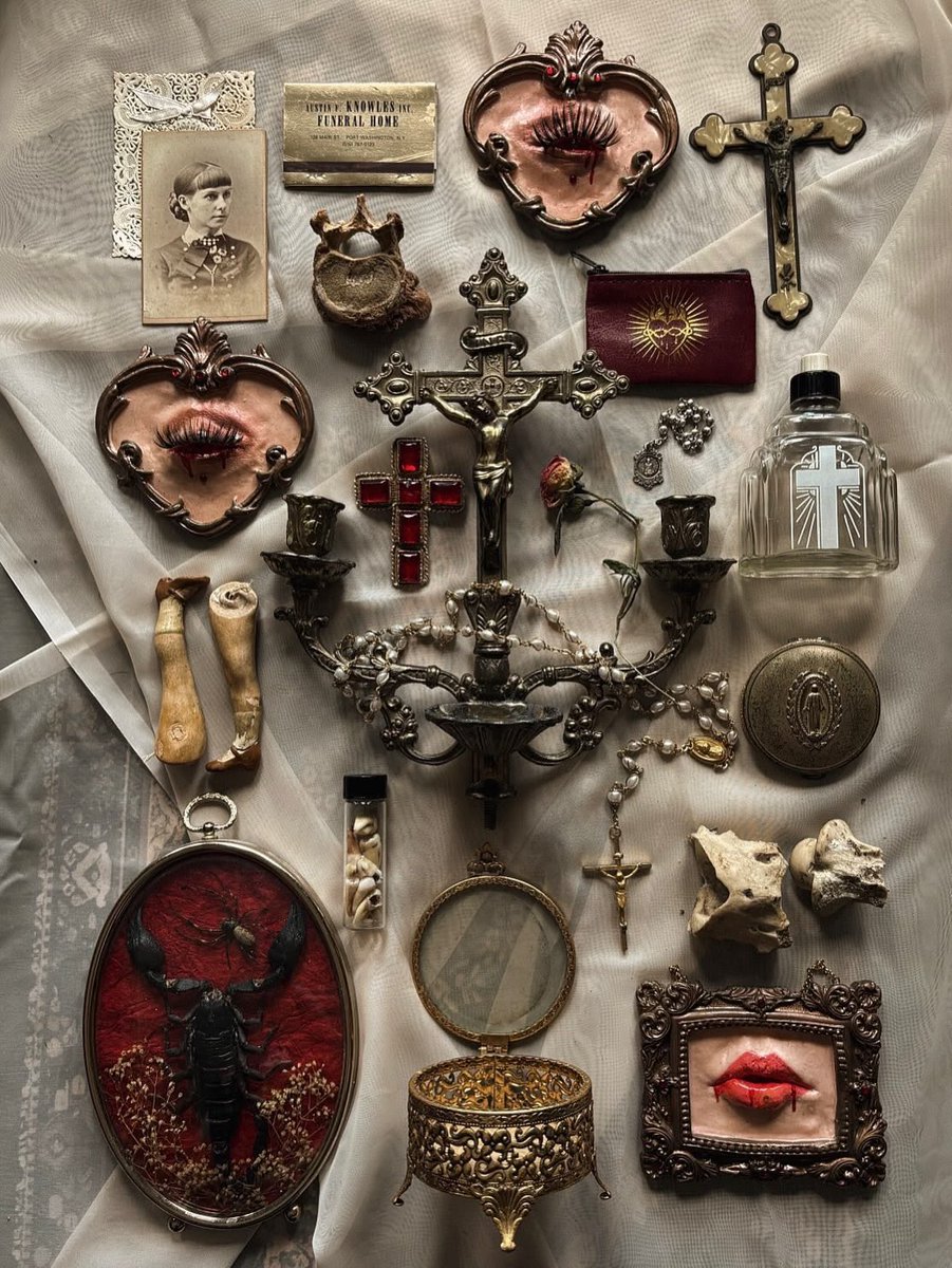 porcelain_emmy tweet picture
