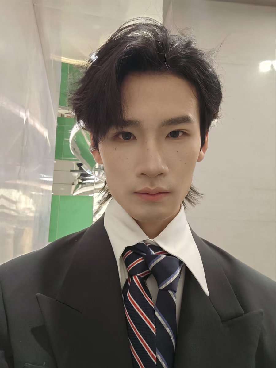 Jin2Liu's tweet photo. @CaiGecu 是我😂 最近刚拍的 https://t.co/1G4I4a78nR