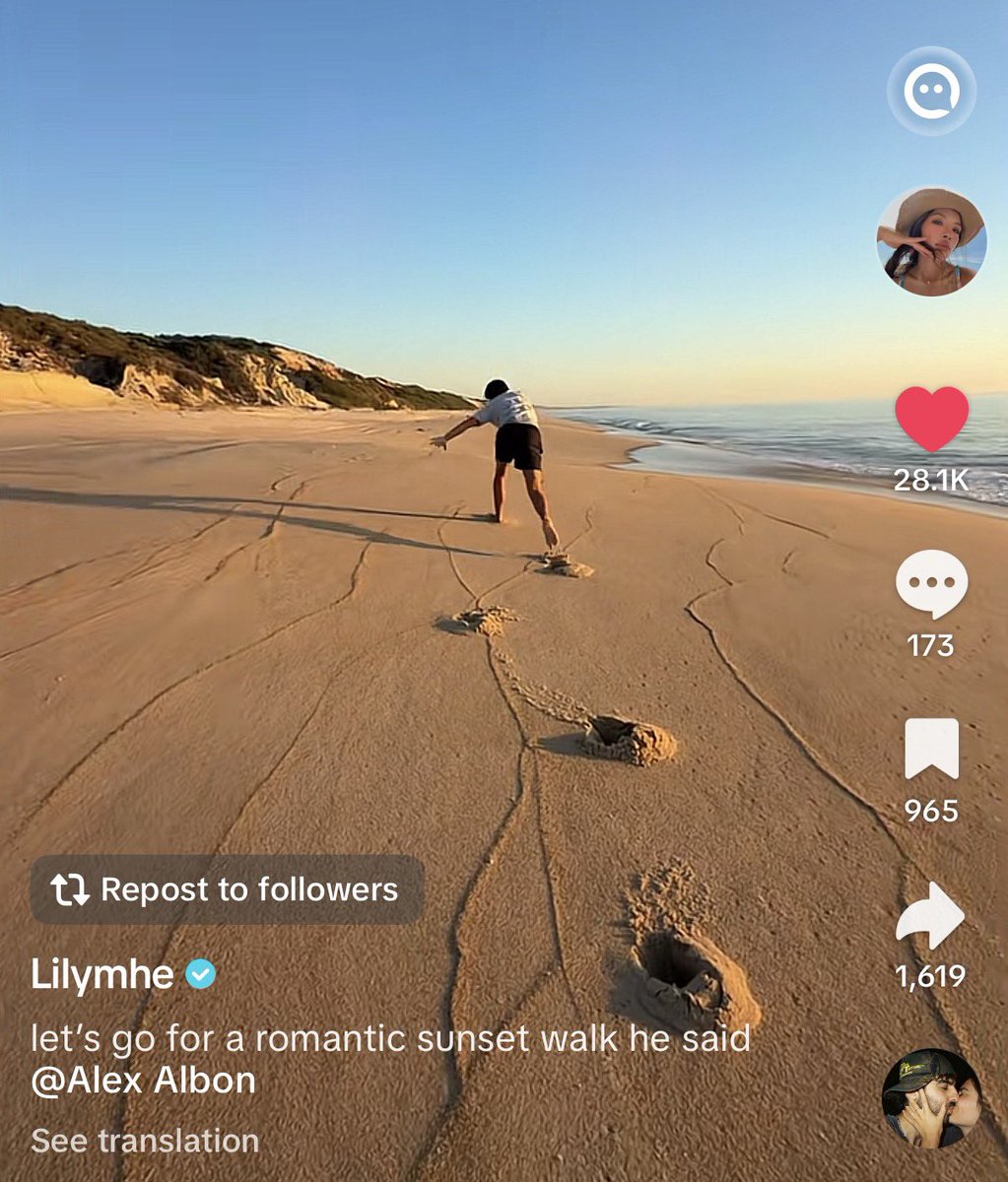 lecomptedelee's tweet photo. " let’s go for a romantic sunset walk he said " LMAO POOR LILY SHE HAVE THE MOST UNSERIOUS AND SILLY FIANCÉ 😭😭 https://t.co/L7qbZ2Njqu