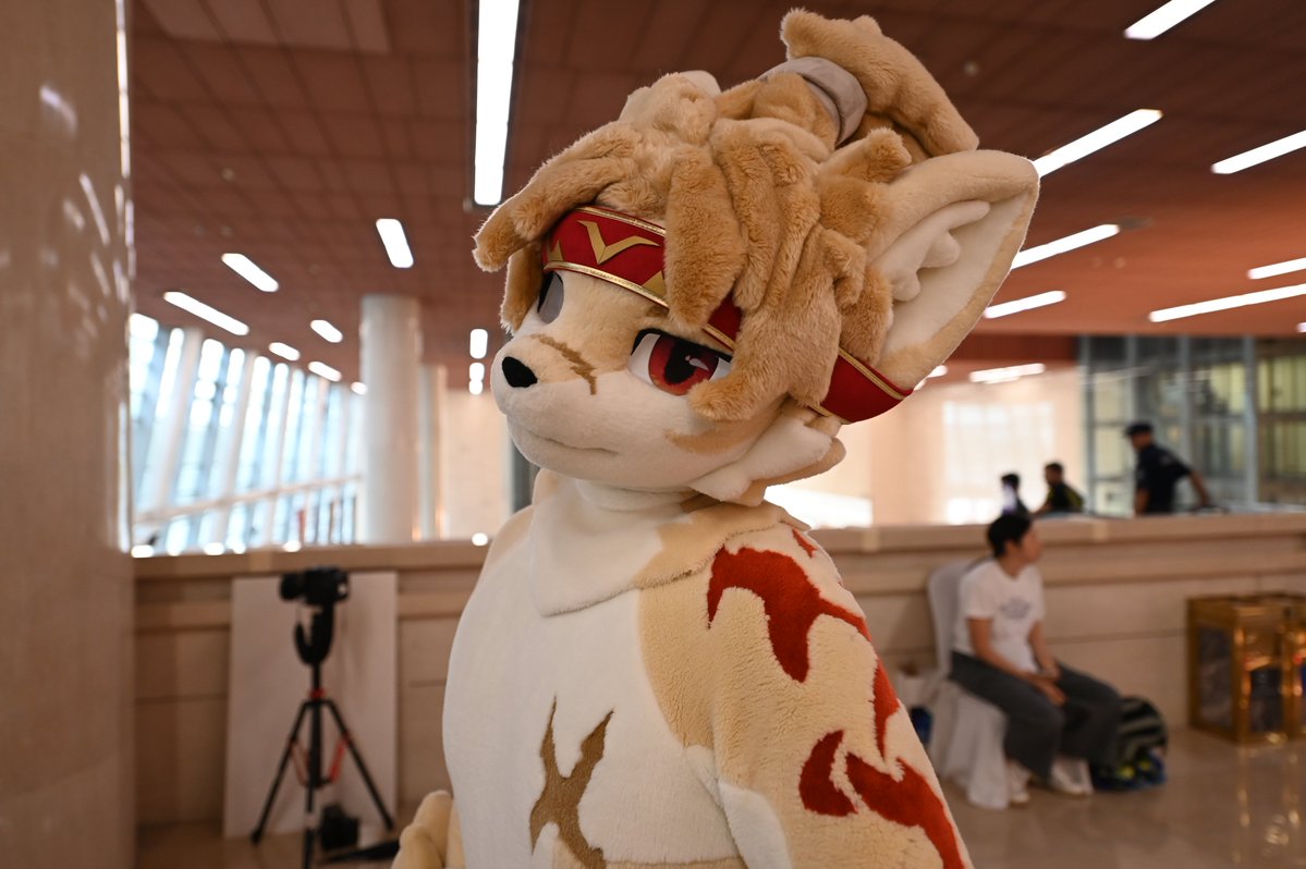9502514028's tweet photo. @FurpolisCity 帥哥獨照 https://t.co/3LnLU0wtOx