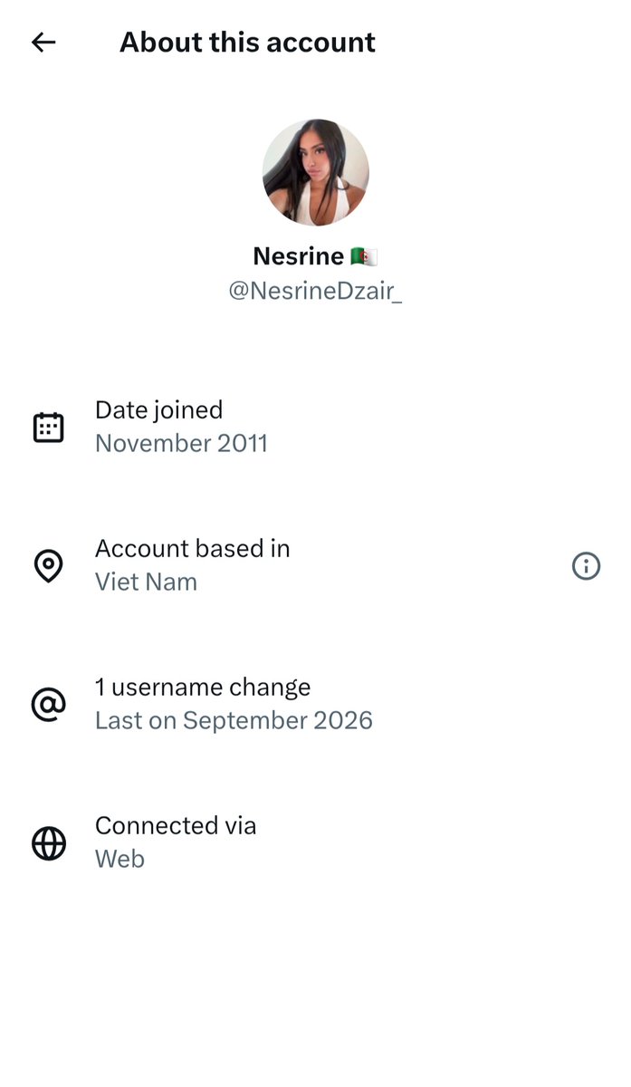 Damno65's tweet photo. @Connasse_244 C'est un groupe de scammers qui rachètent des comptes Twitter et les rebrand depuis septembre avec des drapeaux maghrébins pour + de buzz, ils volent des photos faut pas donner du buzz https://t.co/WKZmm9MCQP