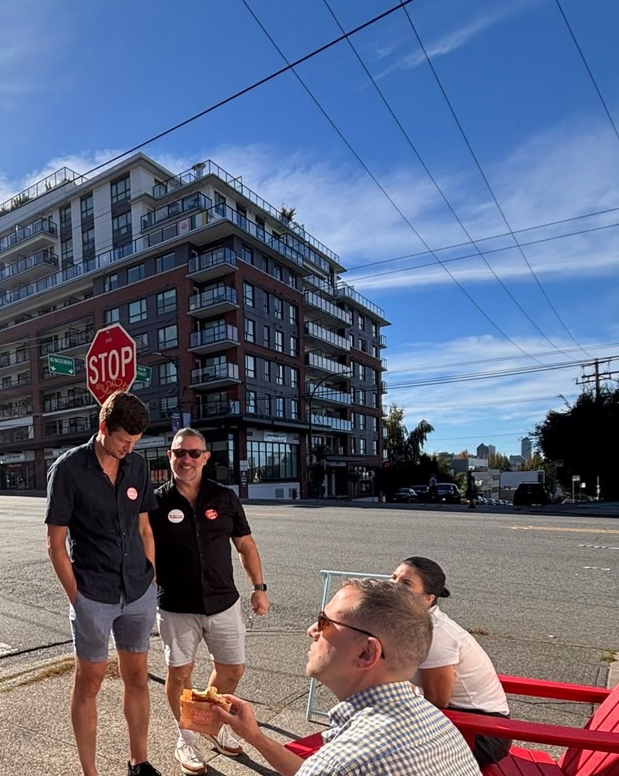 ParkBoardScott's tweet photo. As we get closer to Election Day, I’ve been thinking about what campaigning is really about: listening, learning and kindness.

No matter the outcome, I think we’ll all walk away with lifelong friendships and a deeper, more empathetic understanding of our beautiful city. https://t.co/fAiPbUF7o5