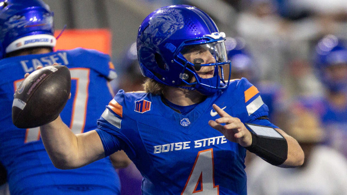 AlScott1998's tweet photo. Matt Entz on Madsen:

“He's good at identifying pre-snap where he wants to go with the football. He's very strategic about when and where he does have the mobility, the athleticism to hurt you with his legs to extend plays…He’s got to graduate at some point.“ https://t.co/TzXFF6QRFV