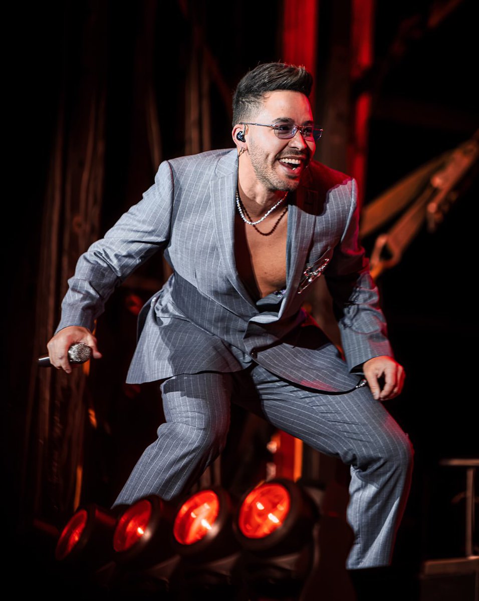 PrinceRoyce's tweet photo. 🧡🧡 https://t.co/TbLc28mYPL
