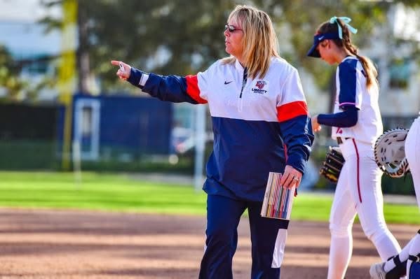 CoachDot_LU's tweet photo. Made an error? You get 5 seconds.
5 seconds…
- to acknowledge it.
- to breathe.
- to let it go.
Then reset and get back to work.
You can’t change the last play, but you can control what you do with the next one.
Don’t let one mistake become two.
Reset. Refocus. Respond. https://t.co/TjeK2nUKYM