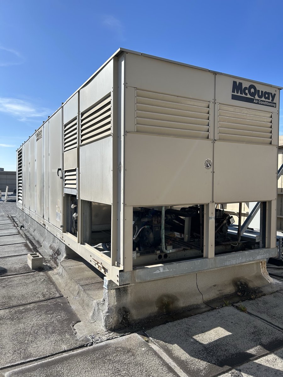 All1Mechanical1's tweet photo. When your business needs commercial HVAC service, a quick response matters. Roseville businesses trust All 1 Mechanical to restore indoor comfort. Call us today! (916) 345-3743. https://t.co/vnI497hWTi 
 #CommercialHVAC #HVAC #All1Mechanical https://t.co/5dpYVcMge2