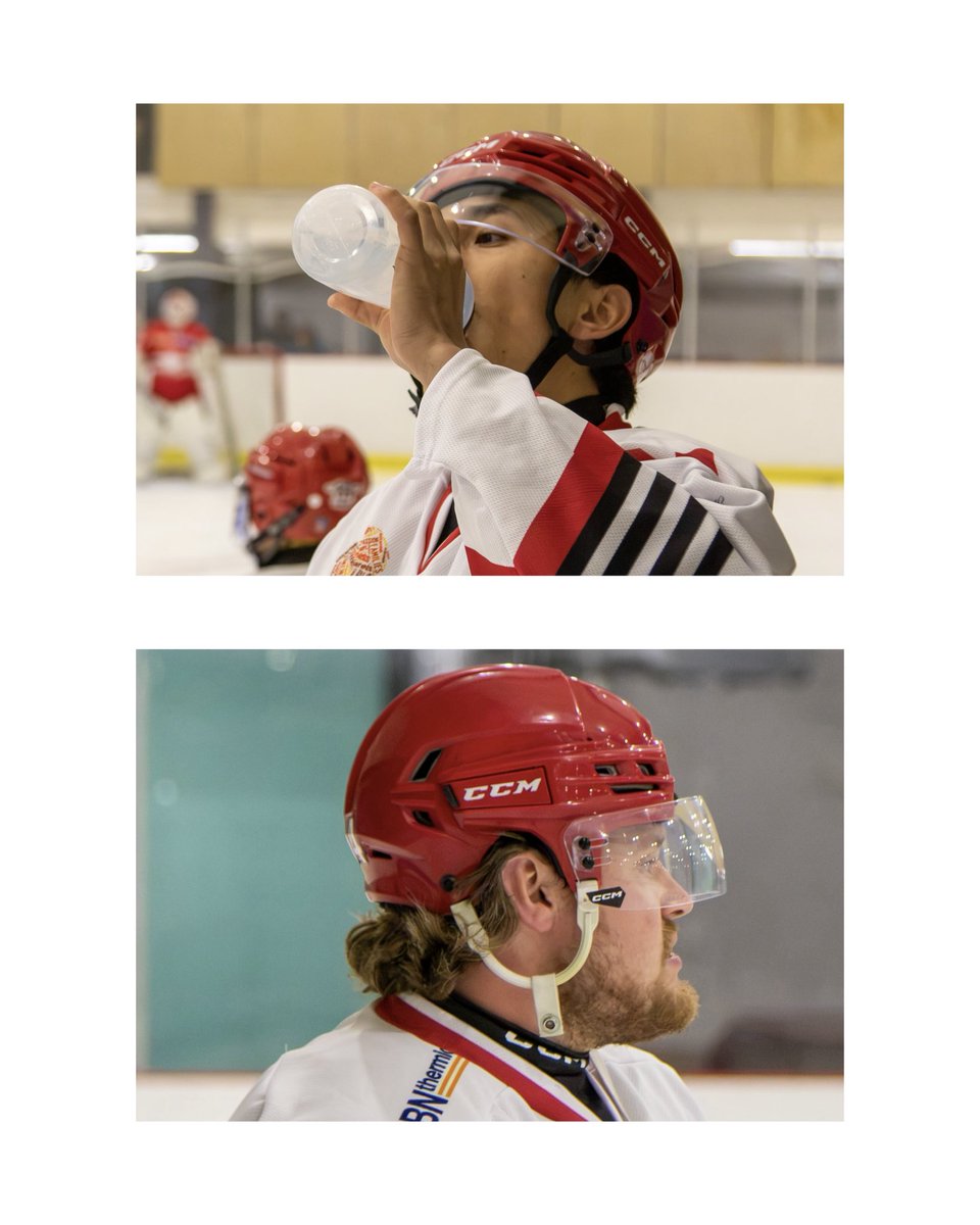 StreathamHockey's tweet photo. We've photos from Saturday's home win against the Swindon Wildcats2!
You can view the full gallery here: https://t.co/2ODg3NdSRf
#Streatham #gamenight #photography #RedHawks #homegame https://t.co/RKSzzvWZyq