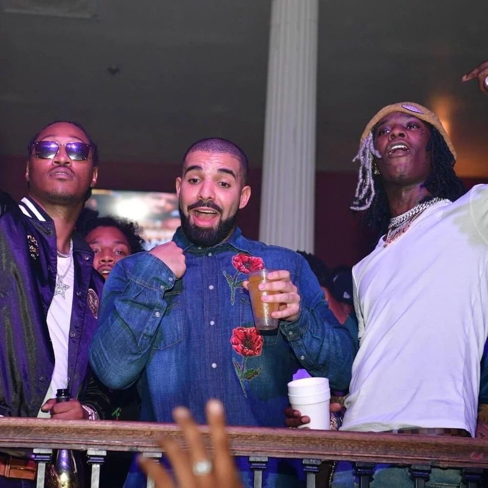 ATP_RAP's tweet photo. Former Senior VP at UMG, Chris Anokute calls headlines about hip-hop’s downward overall commercial trajectory “fake news” 👀🚨

- He believes it’s more about changes in the streaming landscape than anything else

“I don’t know if you’re ever going to get that level of star again (Drake, Young Thug, Future) in today’s marketplace, when everything is ­crowded by the ‘attention economy’, The streamers are the new rappers”

(via: Billboard)