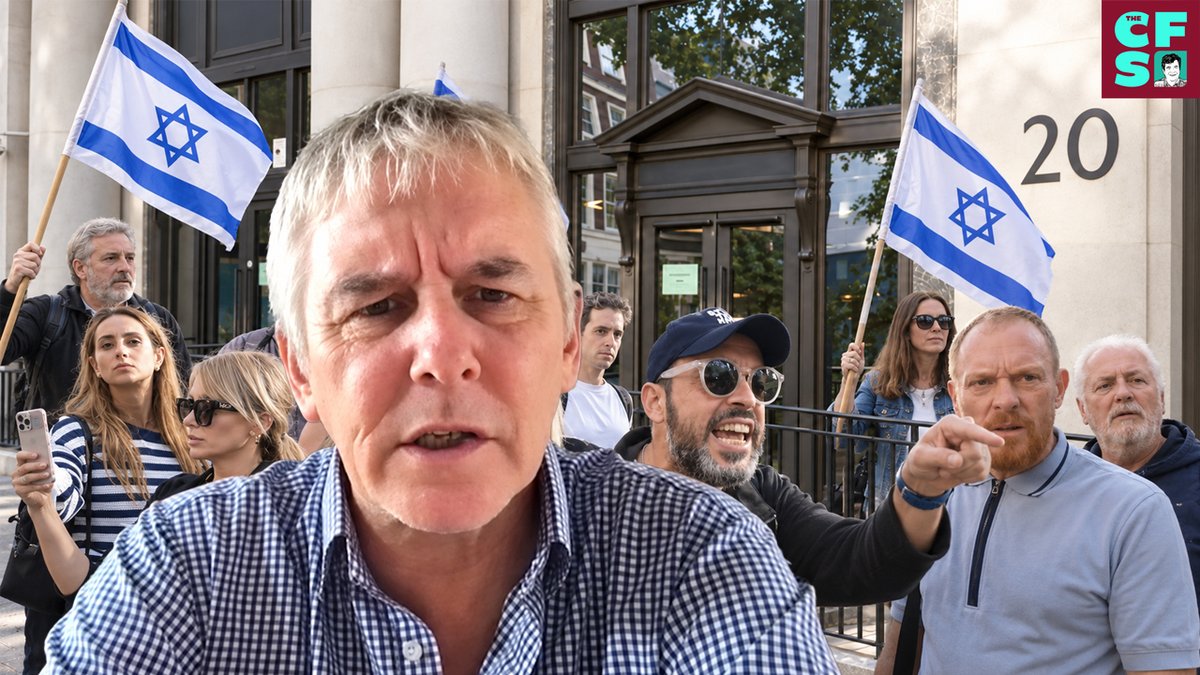 CrispinShow's tweet photo. WHY DID A MOB COME OUT TO SUPPORT PALANTIR?
A protest against Palantir in London was interrupted by a mob of Zionists with speakers and megaphones. Why did they come to support the company, and why didn’t police stop the disruption? 👇 https://t.co/pkQEWZJhfr