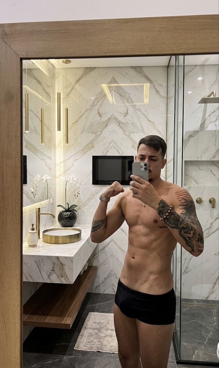 PedroRio96's tweet photo. 22cm🍆🍆🍆🍆🍆 https://t.co/cPnXLqxW1T