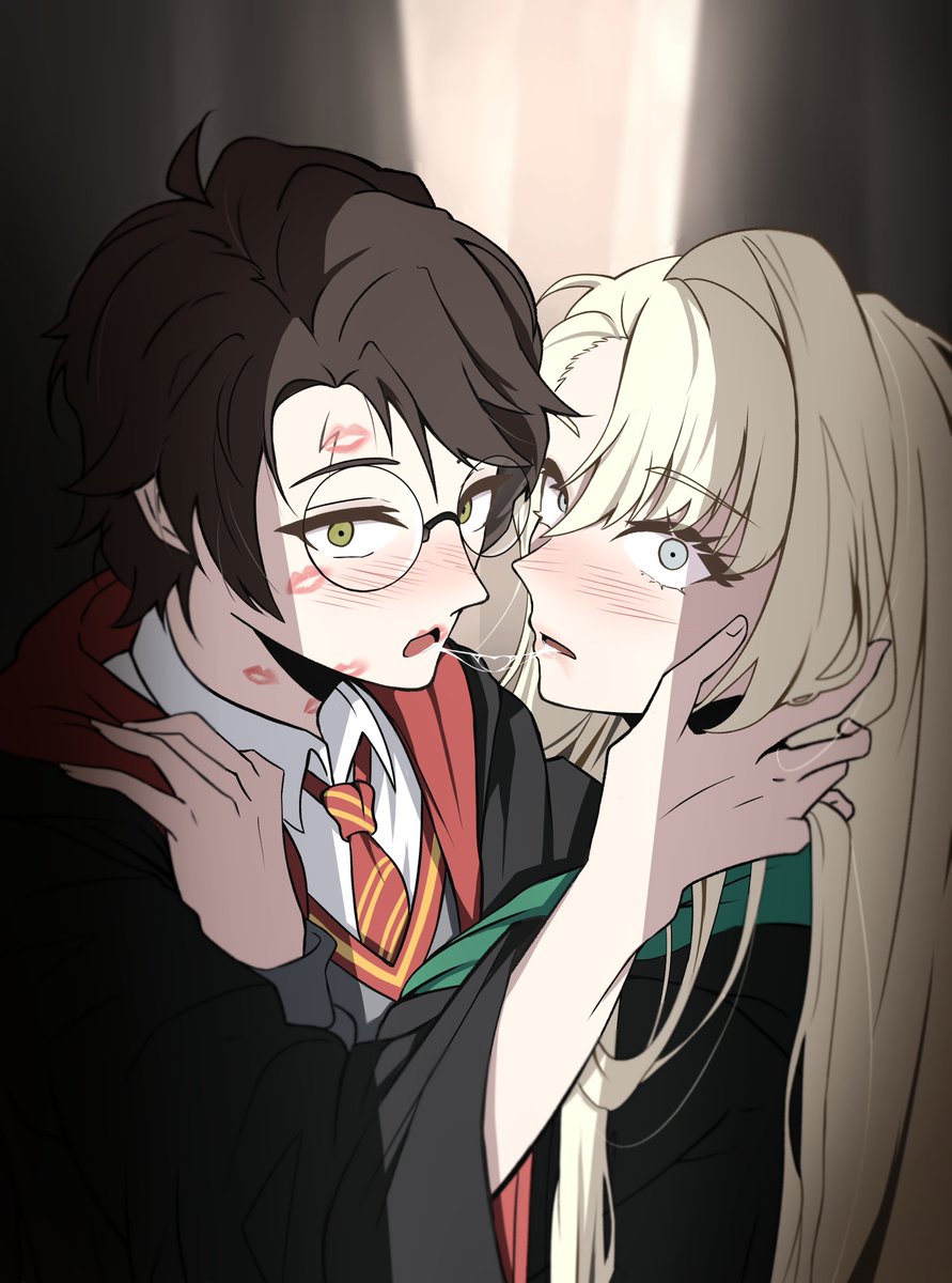 Westes_'s tweet photo. Malfoid and Potter caught in the act!
#malfoid https://t.co/THBKGoXvKk
