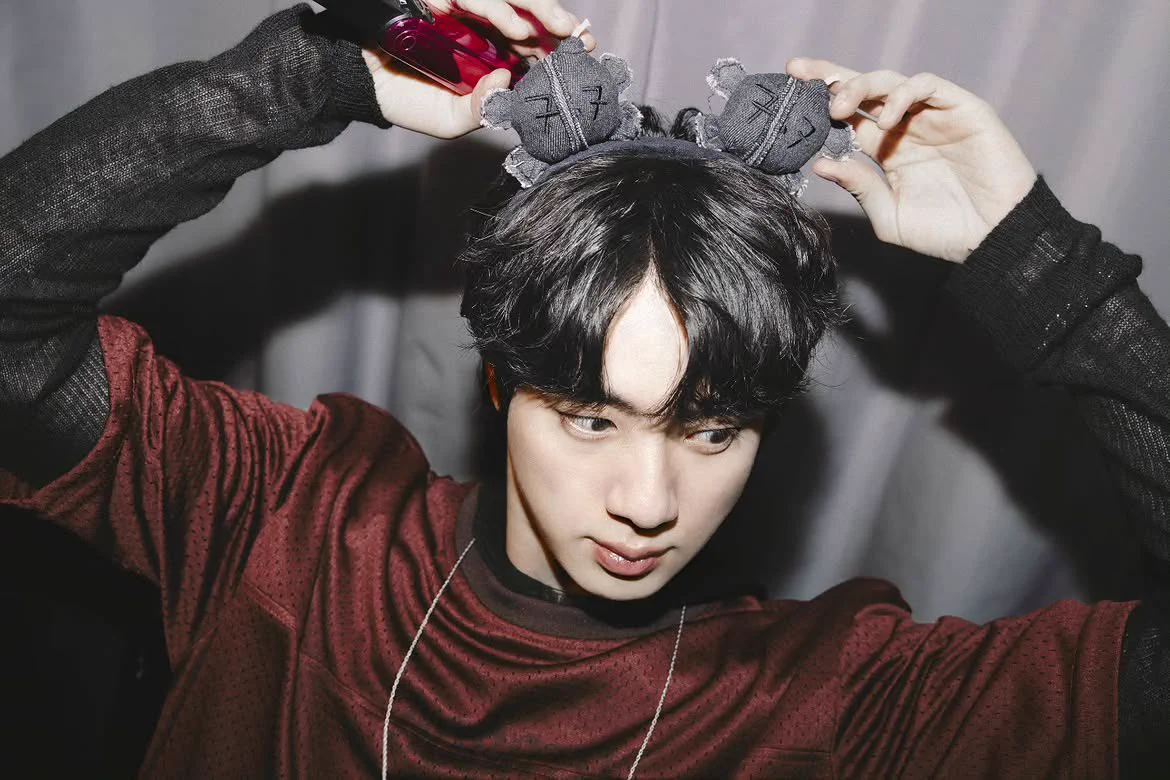 BTS Charts & News on X: 
