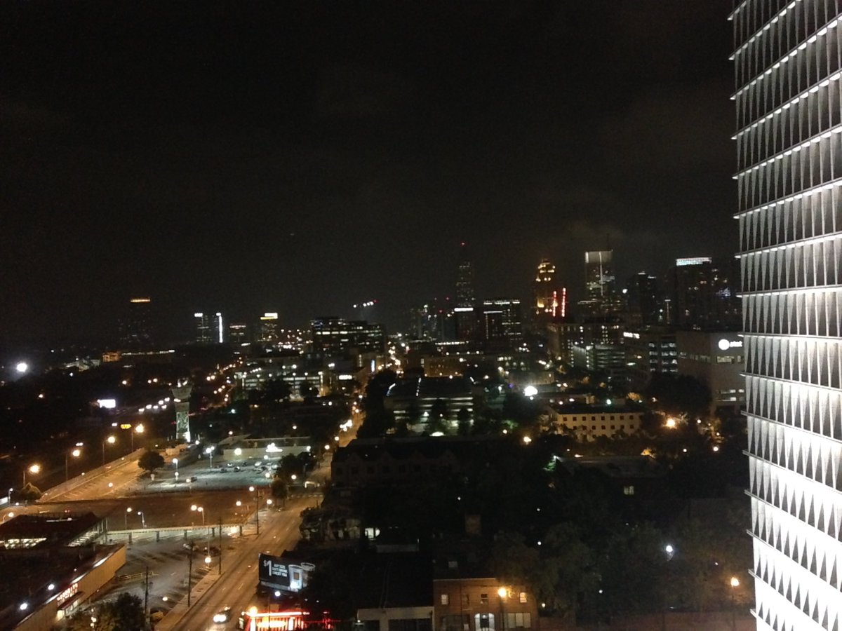 Itsphebeats's tweet photo. Found some pictures I took when I went to Atlanta for a Dynamic Producer Beat Battle I was in years ago. The battle was at the Apache Cafe (which I heard closed). It was a dope trip and dope vibes. I was only there for 2 days but enjoyed it. #itsPhe ๐ฅ #Producer #AudioEngineer https://t.co/wR1LvSUHbT