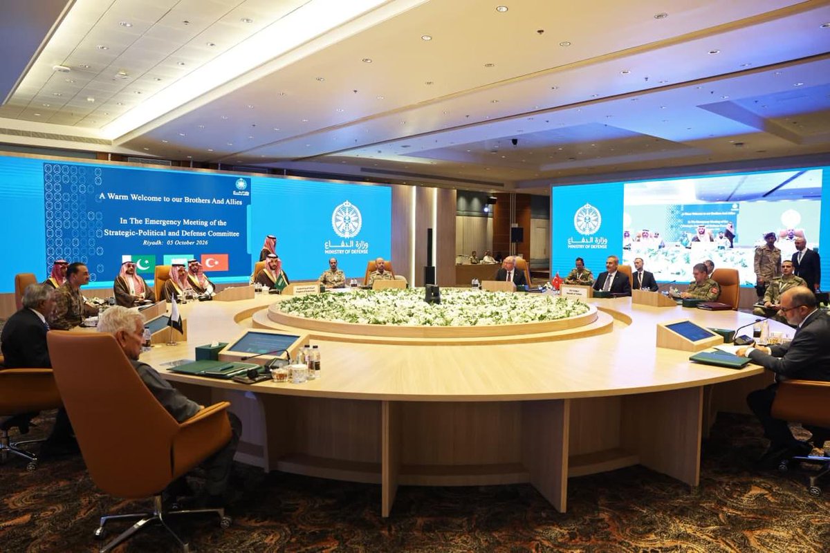 GovtofPakistan's tweet photo. Ministry of Foreign Affairs
(Office of the Spokesperson)

Joint Statement: Emergency Meeting of the Strategic Political and Defense Committee of the Makkah Alliance for Defense Riyadh – 5 October 2026

The Kingdom of Saudi Arabia, the Islamic Republic of Pakistan, and the Republic of Türkiye convened an emergency meeting of the Strategic-Political and Defense Committee of the Makkah Alliance for Defense in Riyadh on 5 October 2026 to address the security developments and threats facing the Kingdom of Saudi Arabia.

As part of the institutional development of the Makkah Alliance for Defense, the Committee decided to appoint His Excellency Lieutenant General Nauman Mahmood (Ret.) of the Islamic Republic of Pakistan as the first Secretary-General for a three-year term. The Parties welcomed His Excellency, wished him every success in the discharge of his duties, and expressed their confidence in his contribution to advancing the Alliance and achieving its objectives.

The Parties also condemned in the strongest terms the attempted targeting of Makkah and Madinah, as well as the continuing attacks targeting cities and civilian and economic facilities in the Kingdom, reaffirming their unequivocal rejection of any attack or threat against the Kingdom’s security and territorial integrity.

The Islamic Republic of Pakistan and the Republic of Türkiye commended the vigilance and readiness of the Saudi Armed Forces, as well as the professionalism and high level of competence they have demonstrated in countering the threats and attacks facing the Kingdom and in safeguarding its security and territorial integrity.

The Committee reviewed the outcomes of the political and military consultations preceding the meeting and approved the recommendations submitted to it, affirming that the Makkah Alliance for Defense embodies a firm commitment to collective defense and a unified position in confronting threats.

The Committee decided to move immediately to the practical implementation of the collective defense commitments and to take the necessary measures to provide the agreed military forces and capabilities and ensure their rapid deployment in the Kingdom, in accordance with the approved arrangements and the national legislation of the Parties, thereby enhancing readiness, military integration, and the collective capacity to confront and counter threats.

The Parties affirmed that the security of each Party is an integral part of the collective security of the three countries, and that translating the Makkah Agreement for Joint Defense into practical measures demonstrates the credibility of the commitment to collective defense, strengthens the effectiveness of deterrence, and reaffirms the unity and determination of our three countries to defend their security, sovereignty, and territorial integrity, in accordance with the provisions of the Agreement.

Riyadh
October 5,2026
275/2026