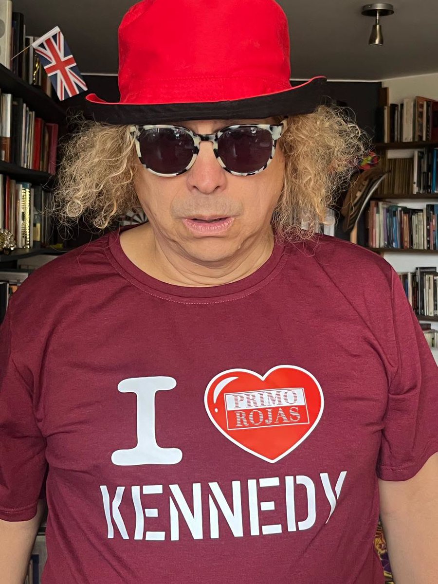 PrimoRojas's tweet photo. El que diga que yo viví en Kennedy, en la Super Manzana Cinco en la carrera 75 nº 35b – 24 SUR, miente; que el teléfono era 73-01-63 también miente; que yo andaba en buseta para desplazarme miente aún mucho más.

Porque yo fui de las mejores familias de Kennedy, desplazados de San Petersburgo por la revolución bolchevique y el que me acuse de arribismo, miente.

Lo invito a SUSCRIBIRSE a mi Canal de YouTube: https://t.co/B9JfCMDk8h