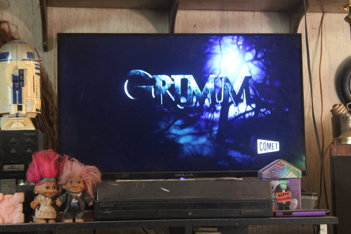 docsanderson's tweet photo. #Scientists #SciFi #SharingWithFriends @TomoJustFunky @NatGeo @danpeckwx @HeartsofHeroes_ @Nature Lizzie Mags X Rhi G Im Relaxing with #Grimm #Wolves #Mates #BioTech- Tis the Season of the #Witch & this show Definitely showcases them in the Hexenbeasts explicitly Mwah #Magic Lee https://t.co/n3VxcjBPr5