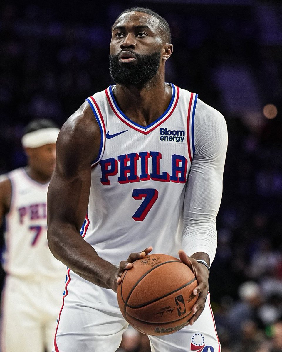 LegionHoops's tweet photo. JAYLEN BROWN IN HIS 76ERS PRESEASON DEBUT:

22 POINTS
0 TURNOVERS
8/13 FG
3/5 3P

IN JUST 16 MINUTES. 🤯 https://t.co/2o2ZxLM32u