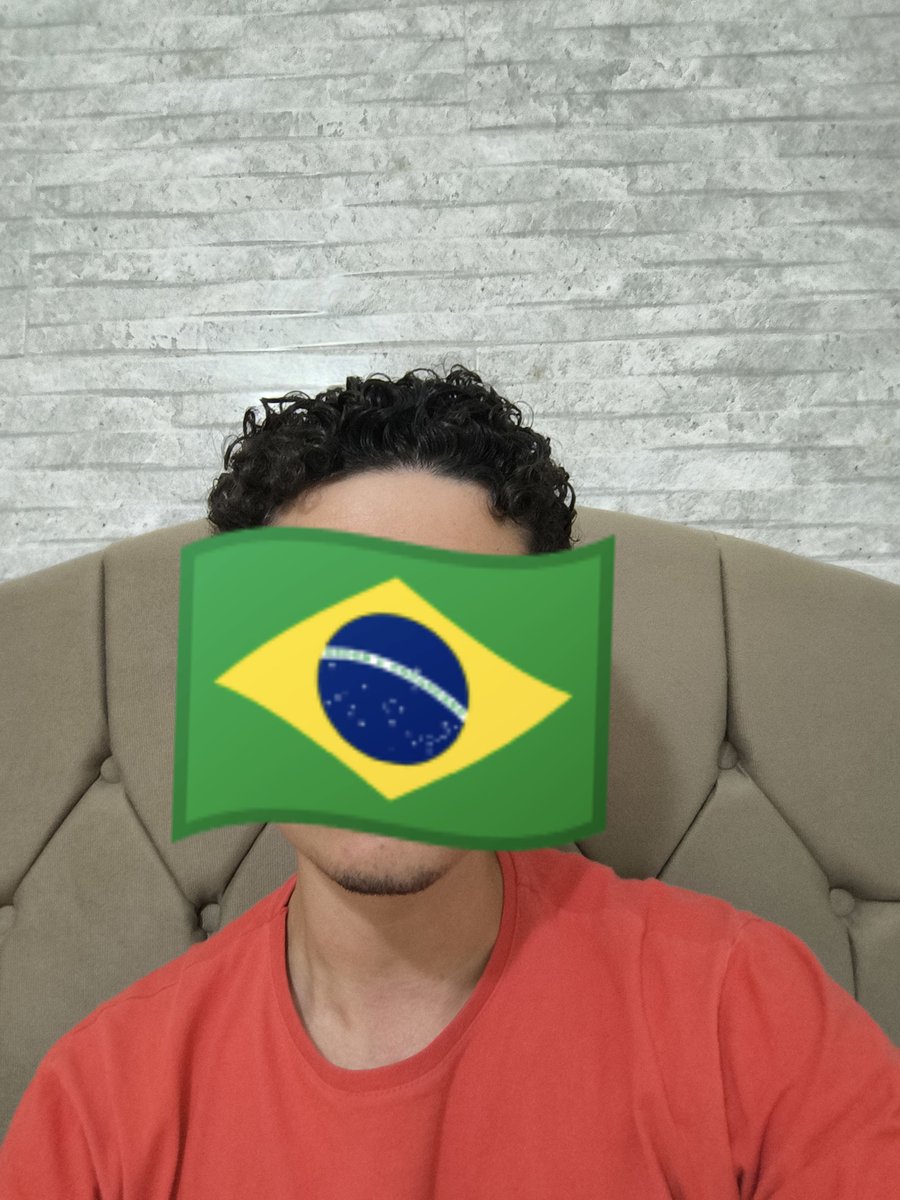 dagur_I's tweet photo. Starting to finally like my curly hair https://t.co/BHRiQXfgTv