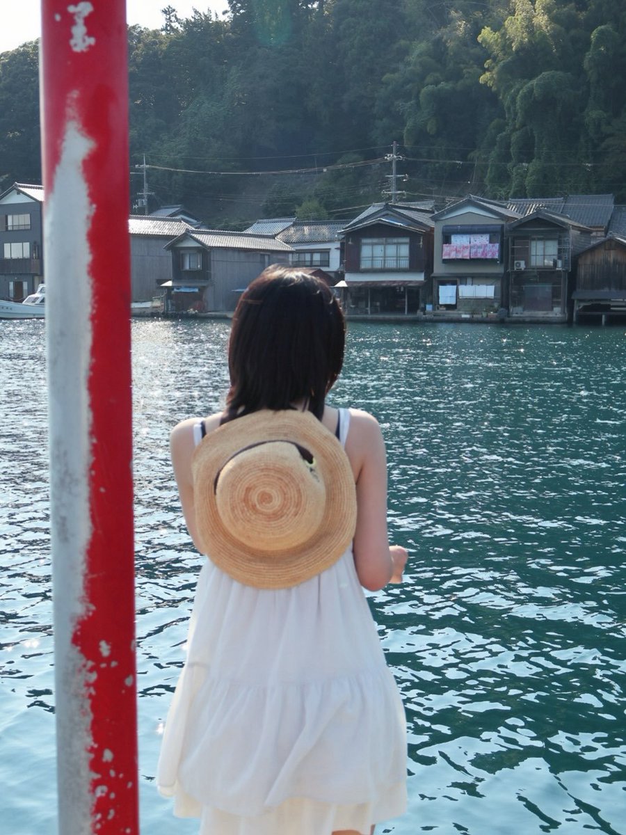 IceJiggly's tweet photo. Yofu Runo: (1/3)
(Pic 1)
🎐

The end of summer

# Tsubaki Factory
# Yofu Runo
# H!P
# Summer
# Kyoto
(Pic 2)

My mother’s straw hat
(Pic 3)

👒
Taken by a friend who’s great at photography ＼(^o^)／

(Pic 4)
🫧 https://t.co/0Htd28djYZ