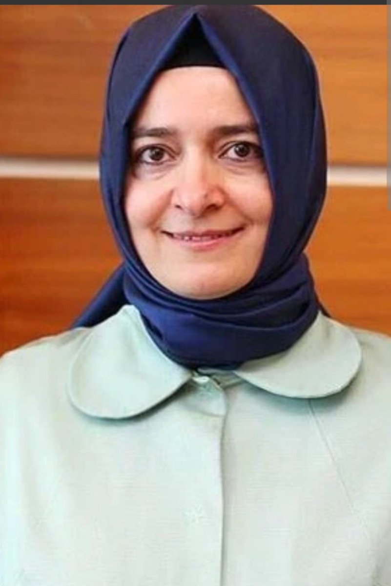 T_zaferi11's tweet photo. Fon Krizi patlak verdikten sonra Partisi fark etmeksizin fon meselesini dile getiren yüzlerce muhalif hesap erişime engellendi.

Hesaplarımızı erişime engelleyenlere, Fatma Betül Sayan Kaya 2,2+2,2 Milyar TL'yi ödedi mi ve hâla neden tutuklanmadı? diye sormaya devam edeceğiz. https://t.co/HOVEZia1Ny