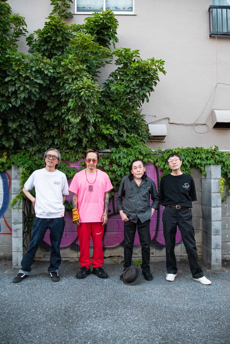 TatsuyaPlanetta's tweet photo. 10/6(火)下北沢Three
ラピスexFRICTIONギターボーカル
ふとしbass exBELLS
まこつディジリドゥ
中村達也drums ex Blankey jet city
シモきちDJ
@shimokita_THREE https://t.co/HL6jzEwt3f