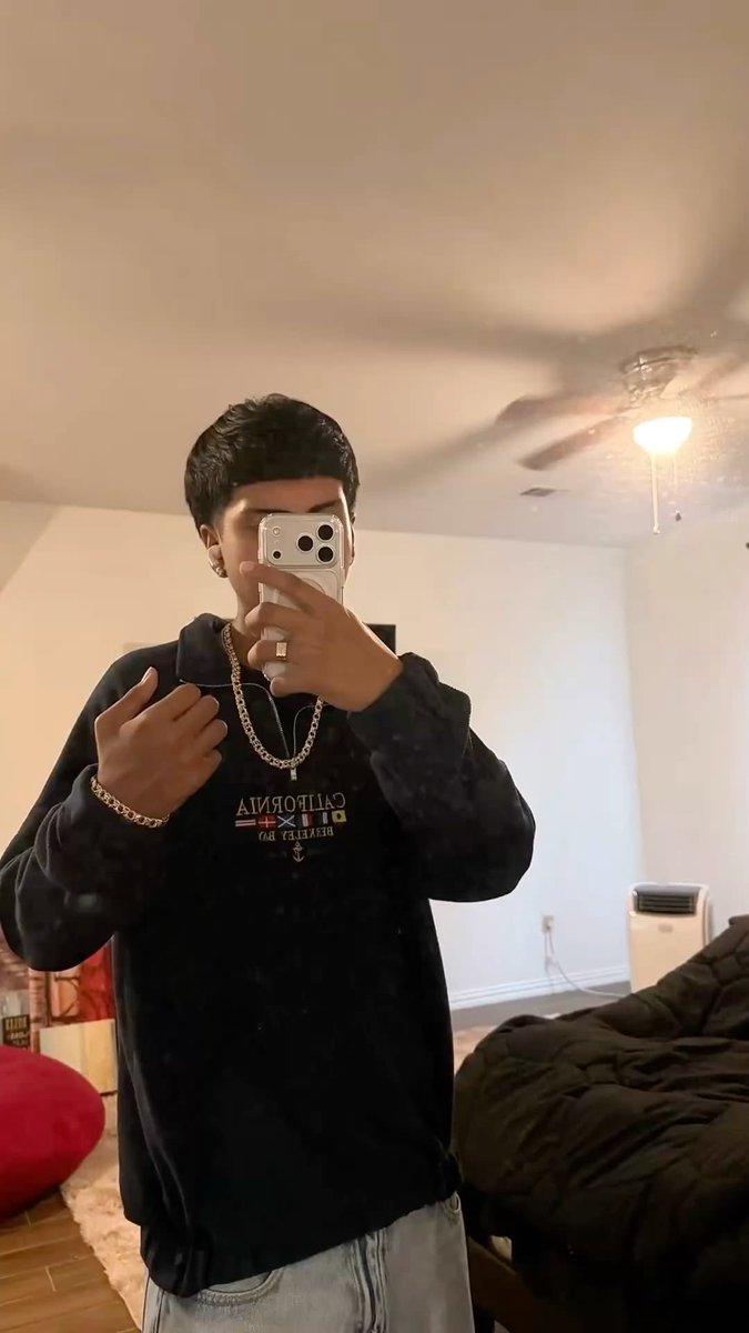 Zachsantos45532's tweet photo. Ik someone wants this d down lmk EPTX📍#northeast #eptx #teen #horny #eptxmeets https://t.co/qrBz5ipAEI