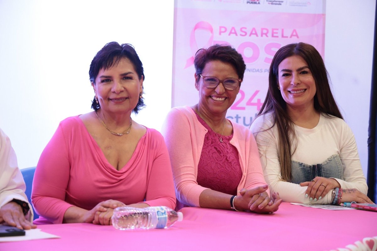BetyManrique's tweet photo. 💗 En el marco del #MesRosa, tuve la oportunidad de participar en la conferencia “Pasarela Rosa” en el Acuario Michin, junto a mis compañeras legisladoras.

Hoy, hablar de prevención, detección oportuna y acompañamiento tiene para mí un significado muy especial. https://t.co/X1hZ77ifi2