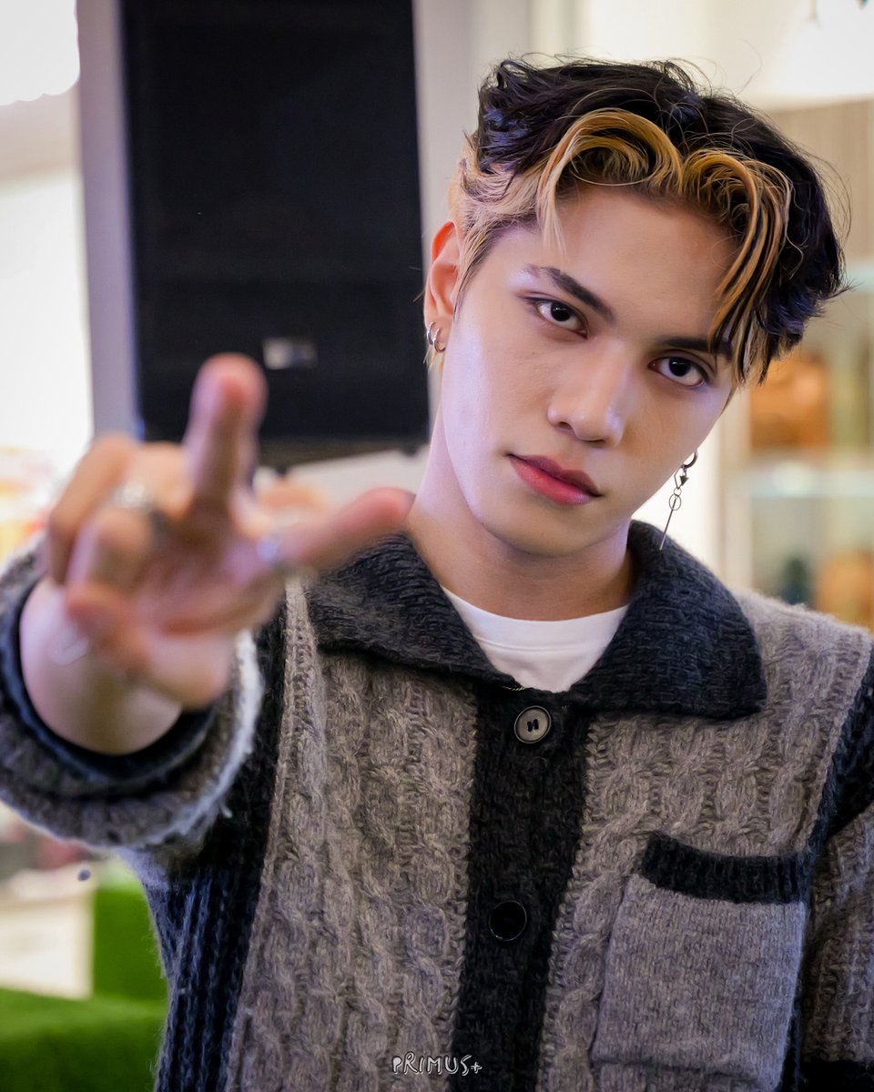primusplus's tweet photo. 261003 πΈ DAY ONE JACE
FIND THEIR STORIES: PRE-DEBUT
BUSKING SERIES
π SM CITY BATANGAS
DAYONE SM BATANGAS STORIES
#DAYONEFindTheirStories
#DAYONE_Jace @jaceofspadessss
#DAYONEOfficial @DAYONEOfficial_ https://t.co/DZ98ZpUYSF