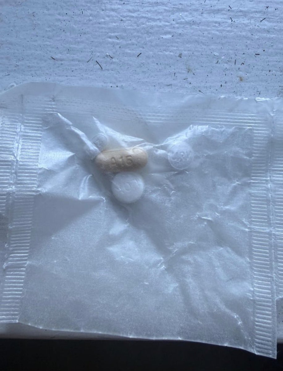 YakYakbotj's tweet photo. #drugtwt https://t.co/ZFZyLjI1IN