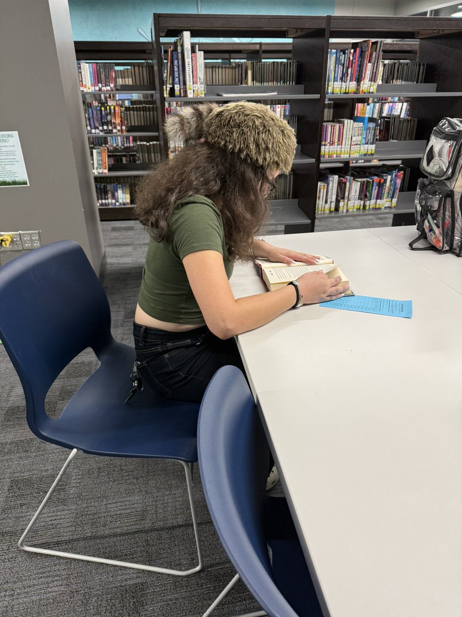 librarianKD's tweet photo. Last Friday I got to introduce @BrautigamCenter students and staff to the joy of @comfort_dogs at lunch! Everyone left with smiles on their faces! Ginger and Raven were the stars of the library! Then, I got to enjoy our Final Chapter Friday with games, books, and sticker art. https://t.co/yJWfy21Dg5