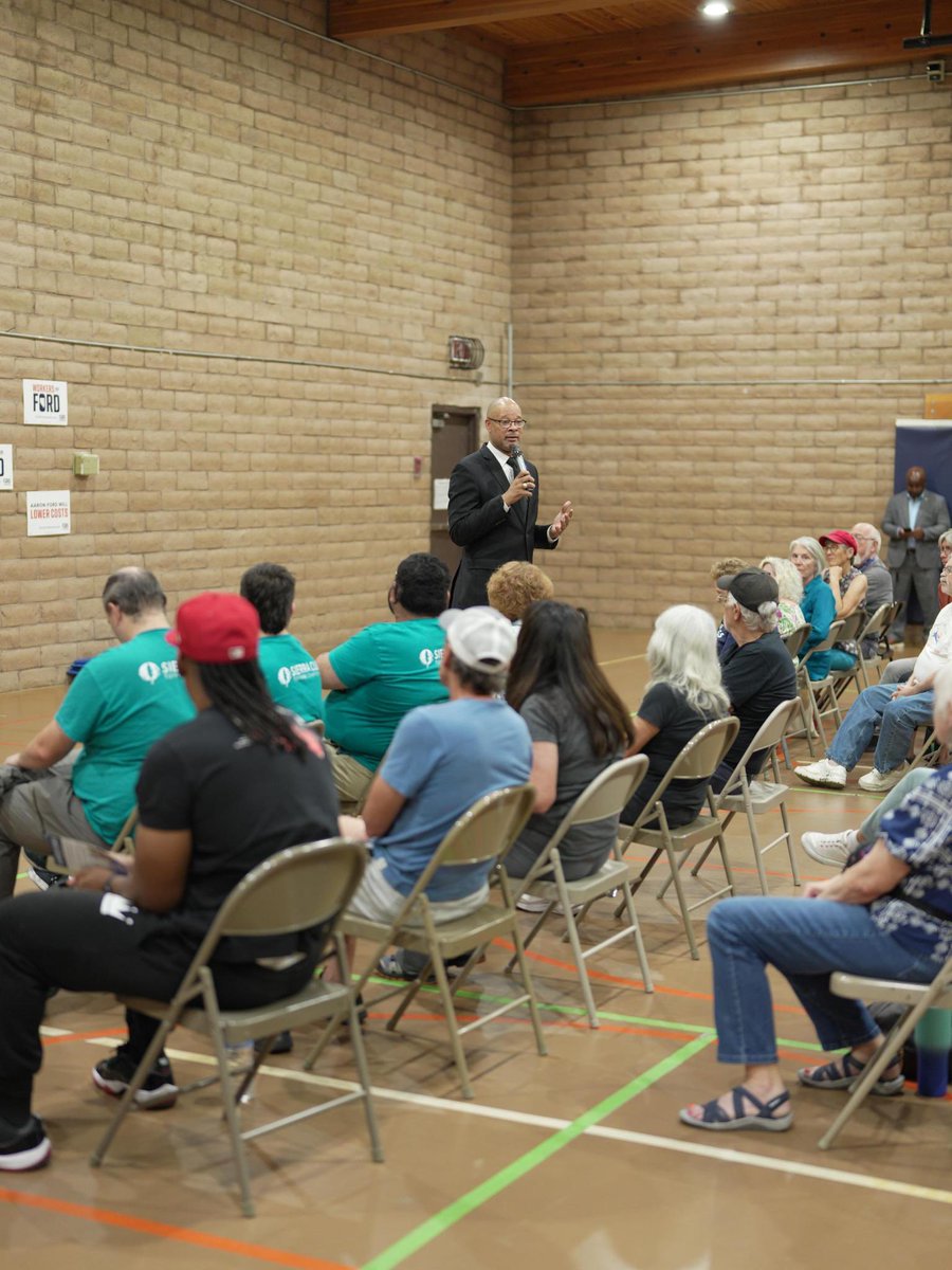 AaronDFordNV's tweet photo. Last night in Boulder City, I held my sixth town hall and sat down with residents to talk about data centers’ impact on their electric bills.

Joe Lombardo says he is ‘wholeheartedly in support of data centers.’ Under him, Nevada has given them nearly $240 million in tax breaks, and the PAC backing his campaign has taken $2 million from data center and AI billionaires.

Nevadans deserve a Governor who puts them first, and that’s why I won’t allow data centers to raise your costs by one penny.