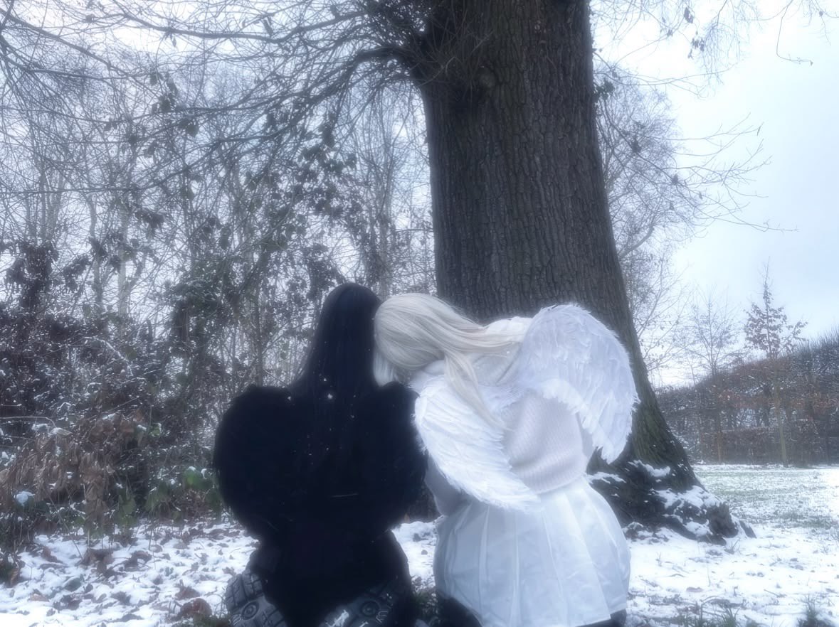 iglooicicle's tweet photo. 𓏲🪽 https://t.co/LMbkUUZr9O
