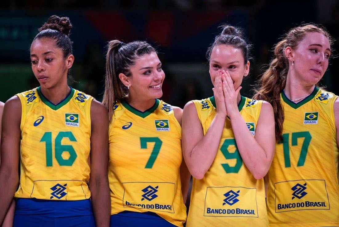 lehhmedeiross's tweet photo. com elas quem quiser, contra elas quem é burro! https://t.co/vMDJ6M54cg